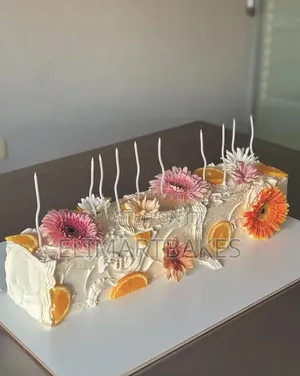 Luxury Cakes for Weddings & Engagements