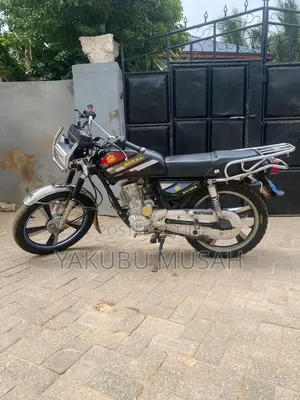 Royal RY125 Electric Motorcycle 2025