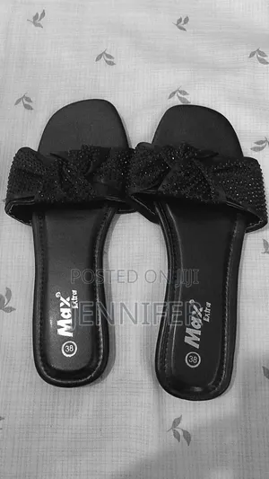 Max Extra Ladies Pretty Bow Flat Slides - Pearl CC Design