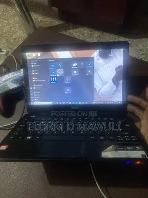 Acer Aspire 1 Laptop - 4GB RAM, 140GB HDD
