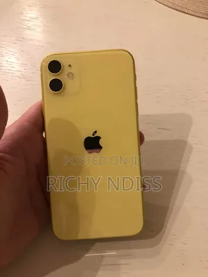 Apple iPhone 11 64GB Gold