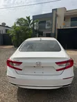 2019 Honda Accord LX 1.5L Turbo CVT White - 3