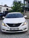 Hyundai Sonata 2013 White - 2