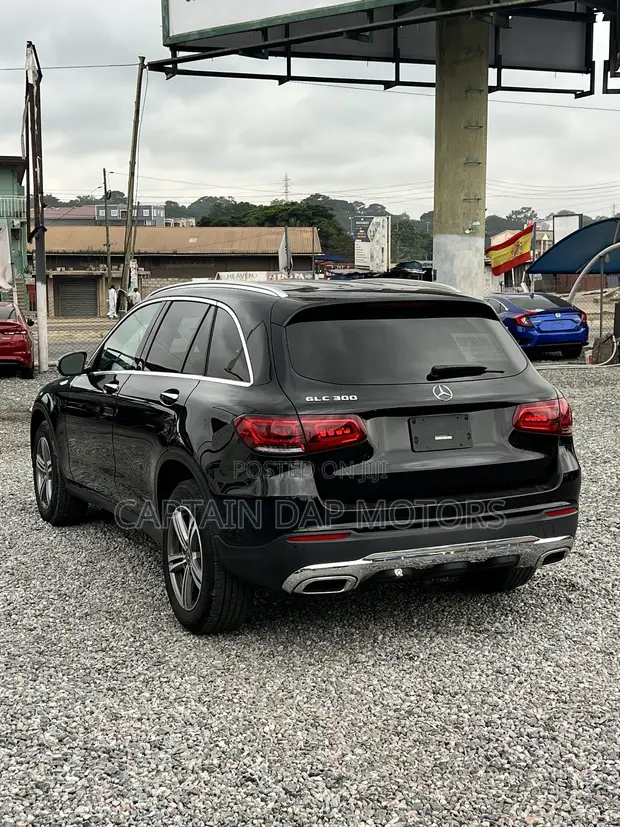 Mercedes-Benz GLC-Class 2021 Black - 1