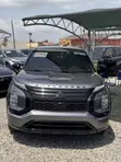 Mitsubishi Outlander 2023 - Gray - 4