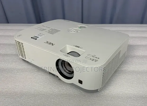 NEC ME361X 3600-Lumen XGA 3LCD Projector - 1