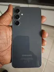 Samsung Galaxy S23 256GB Gray - 2