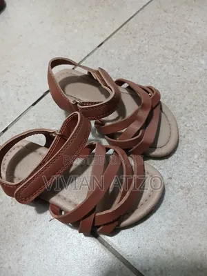 ID Kids Brown Leather Sandals - Used