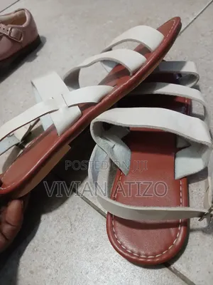 Used Fashion Kids Sandals