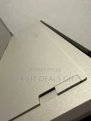 Microsoft Surface Pro 5 Laptop - 8GB RAM, 256GB SSD