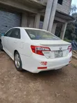 Toyota Camry 2012 White - 4