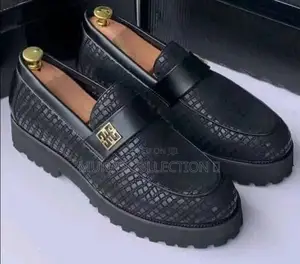 Men's Black Leather Lace-Up Shoes