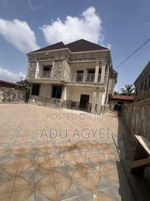 4 Bedroom Mansion for Sale in Kumasi Metropolitan