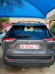 Toyota RAV4 XLE 2025 Gray - 2