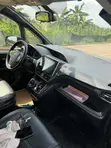 Toyota Voxy V 2WD 8-Seater 2014 Blue - 2