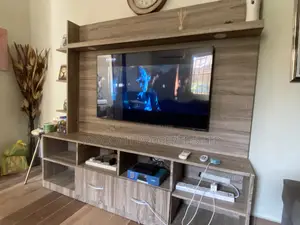 Wood-Mode TV Console Unit