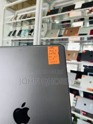 Apple iPad Air (2019) 64GB Black