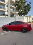 2020 Hyundai Elantra Limited Red - 5