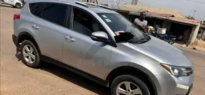 Toyota RAV4 2015 Silver