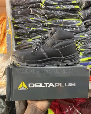 Delta Plus Heavy Duty Safety Boots