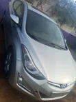 Hyundai Elantra 2015 Silver - 3