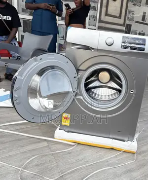 TCL 10.5kg Front Load Washing Machine