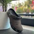 Unisex Crocs in Colours - 4