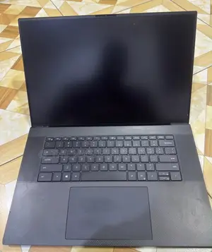 Dell XPS 17 9700 Laptop - 32GB RAM, 1TB SSD