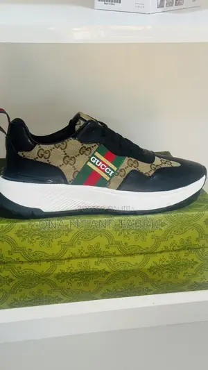 Original Gucci Sneakers