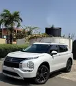 2022 Mitsubishi Outlander - 1