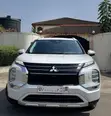 2022 Mitsubishi Outlander - 2