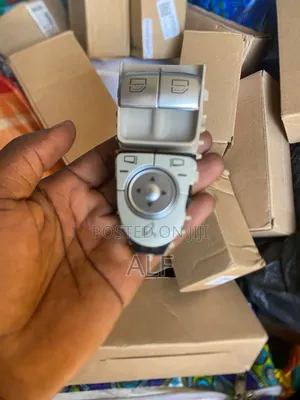 Mercedes-Benz W205 Electric Power Window Switch