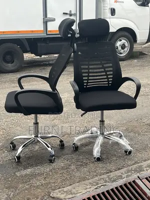 Adjustable Swivel Desk Chair - Brand New