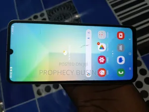 Samsung Galaxy A06 64GB Gold