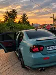 BMW 330i 2011 - 1
