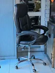 Executive Adjustable Swivel Office Chair - Brand New - 2