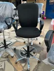 Royal Comfort Swivel Office Chair - 1