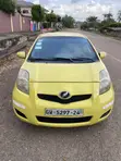 Toyota Vitz 1.3 FWD 5dr 2010 Yellow - 1