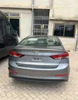 Hyundai Elantra SE 2018 Black - 3
