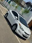 2013 Hyundai Elantra Limited Sedan FWD - 1