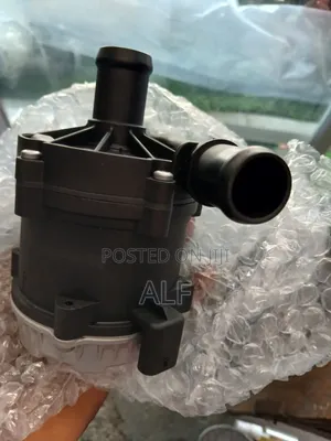 Mercedes-Benz Auxiliary Coolant Water Pump