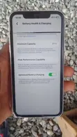 Apple iPhone 11 64GB White - 3