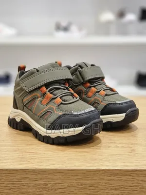 Marks & Spencer Boys' Leather Sneakers - Size 20