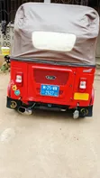 Bajaj RE 2025 Red - 4