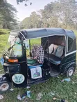 Bajaj RE 2024 Black - 3