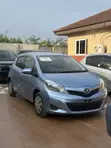 Toyota Vitz 1.3 FWD 5dr 2012 Blue - 2