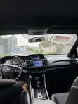 Honda Accord 2017 Silver - 4