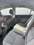 Honda Civic 2011 Beige - 3
