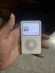 Apple iPod Classic 5th Generation - 30GB - 3