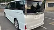 Toyota Voxy 2014 Pearl - 4